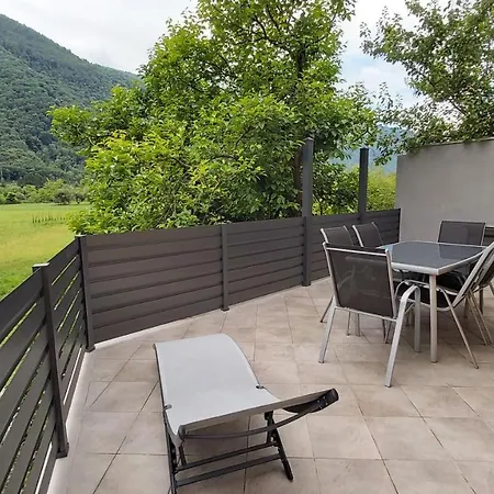 Emerald Soca Apartmán Tolmin